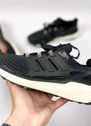 Чоловічі кросівки adidas energy boost чорні з білим5 фото