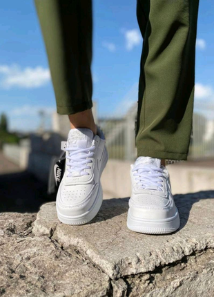 Жіночі кросівки nike air force 1 shadow white