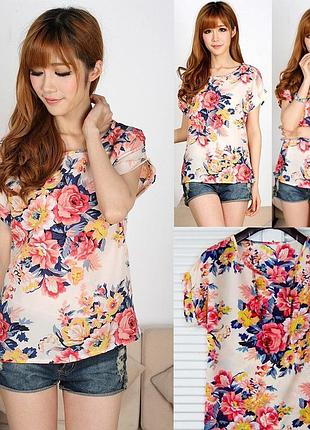 Летняя блуза с цветочным принтом