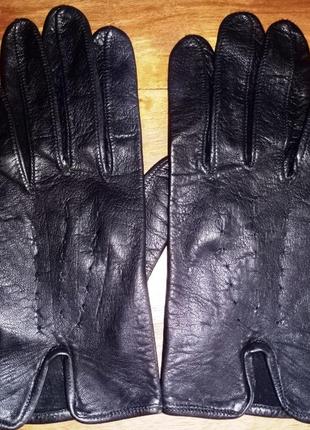 Кожаные, женские перчатки без подкладки1 фото
