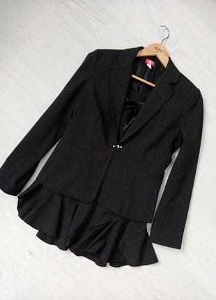 Костюм піджак і спідниця