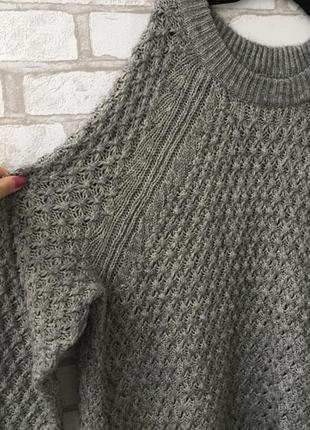 Шикарный вязанный свитер оверсайз, серый свободного кроя3 фото