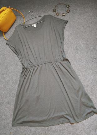 Трикотажне натуральне плаття кольору хакі 50-52 розміру4 фото