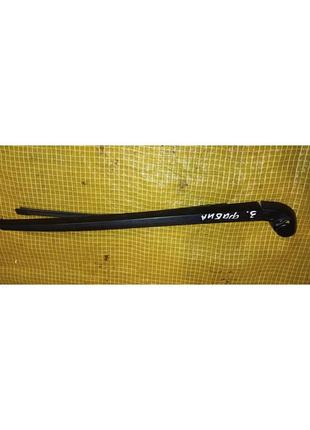 Держатель дворника ляды skoda fabia