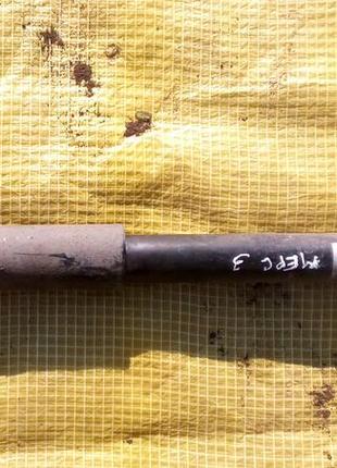 Амортизатор задний mercedes 124