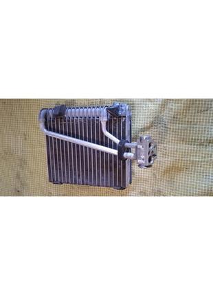 Радіатор кондиціонера 7l0820679 volkswagen tuareg 2.5 tdi