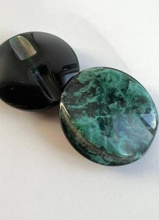 Пуговица костюмная емитация мрамора зеленая 23мм пластик