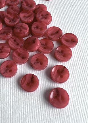 Ґудзик сорочковий в розводи 2отв рожевий 12мм пластик