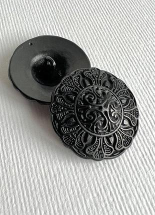 Пуговица костюмная винтаж узор емаль на ножке черная 30мм металл