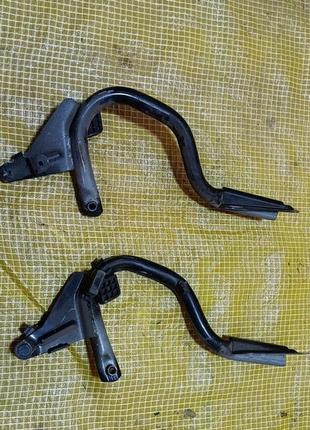 Петля багажника ваз 2170