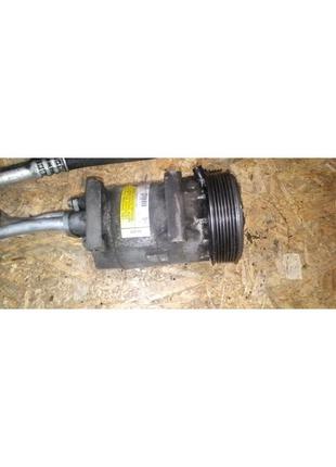 Компрессор кондиционера 8200309190 renault 1.9 dci