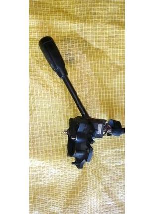 Підруйовий перемикач двірників mercedes 124