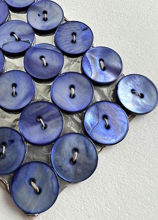 Пуговица 7/642 гладкая тонкая перламутровая 2отв 17мм синяя ракуш