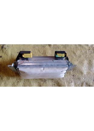 Подушка безопасности пассажира 7l0880202 volkswagen touareg 2.5 tdi