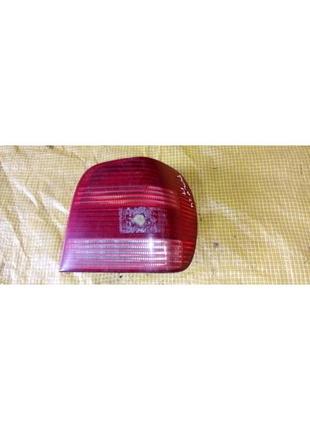 Ліхтар задній правий volkswagen polo з дефектом