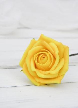 Шпилька желтая рoза