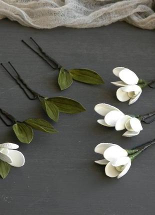 Білі шпильки для волосся з квітами пролісками4 фото