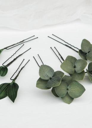 Шпильки з зеленим листям евкаліпта в зачіску нареченої, весільні шпильки2 фото