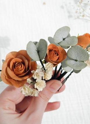 Набір шпильок для волосся з помаранчевими квітами та евкаліптом1 фото