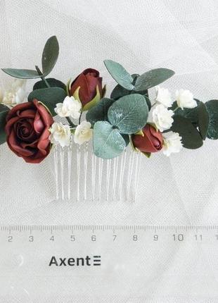 Весільний гребінець з білими квітами і евкаліптом гребінь для волосся10 фото