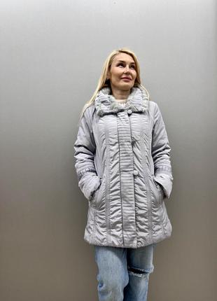 Жіноча демі куртка