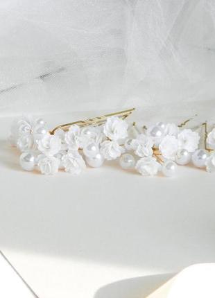 Шпильки для волосся з білими маленькими квітами гіпсофіли та перлинами весільні шпильки гіпосфіла9 фото