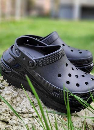 Шикарні та стильні сабо crocs mega crush clog2 фото