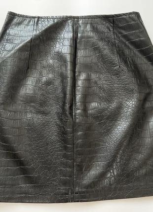 Шкіряна міні-спідниця 2