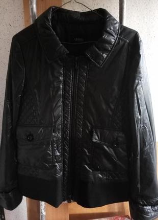 Демісезонна куртка піджак розмір 38