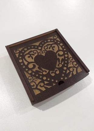 Подставка под мобильный телефон "сердечко" и➕ подарочная коробка венге10 фото