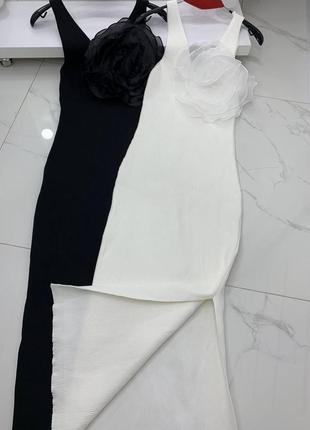 Платье карандаш прямая миди с цветком белое6 фото