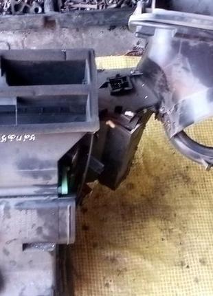 Корпус печки 90560935 opel zafira