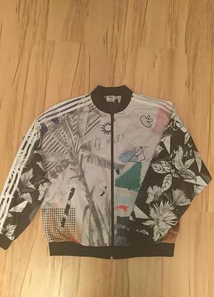 Куртка,спортивная кофтa adidas