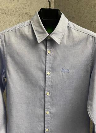 Голубая рубашка от бренда hugo boss3 фото