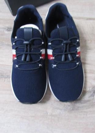 Кроссовки tommy hilfiger rhena 6.5usa оригинал2 фото