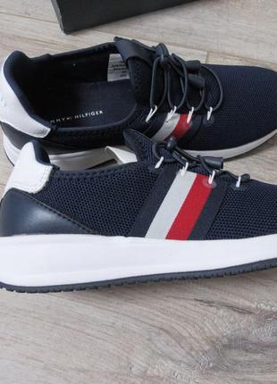 Кроссовки tommy hilfiger rhena 6.5usa оригинал3 фото