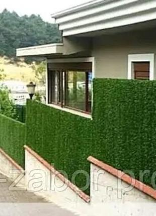 Зелена декоративна огорожа рулонний паркан