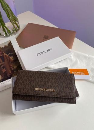 Кошелек premium michael kors jet set travel wallet brown logo