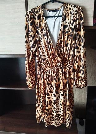 Леопардова сукня