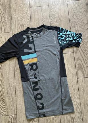 Футболка reebok