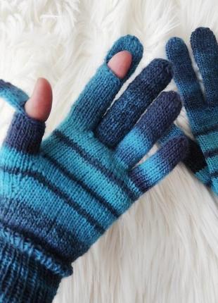 Рукавички в'язані сині смугасті із відкритими пальцями для телефону. подарунок дівчині жінці перчат2 фото