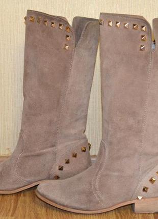 Демисезонные замшевые натуральные бежевые сапоги, полусапоги размер 37