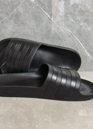 Тапочки шлепанцы adidas