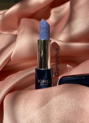 Бальзам для губ kiko milano stellar love galactic hydra lip balm увлажняющий бальзам для губ с маслом сладкого миндаля.1 фото