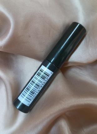 Об'ємна туш для вій clinique high impact mascara mini 3,5 мл

чорна туш для вій клінік3 фото