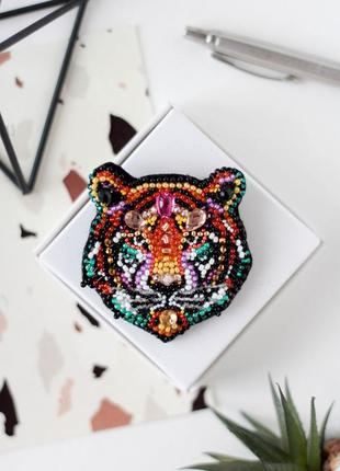 Набор для вышивки бисером украшения"тигр" ad-210 на натуральном холсте2 фото