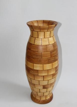 Большая напольная ваза из дерева