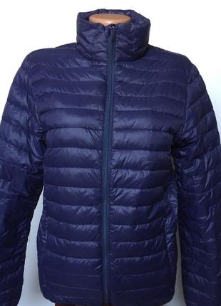 Пуховик жіночий легкий