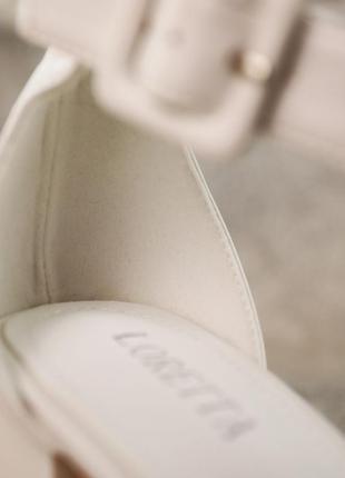 Стильовые белые удобные женские босоножки из экокожи на среднем каблуке,женская обувь на лето 20246 фото
