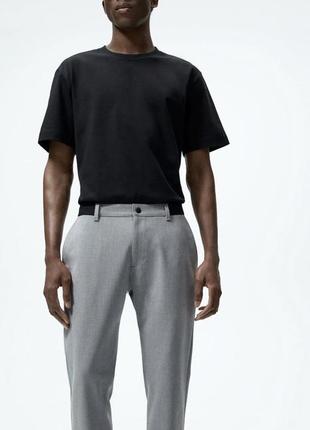 Мужские брюки zara серого цвета7 фото